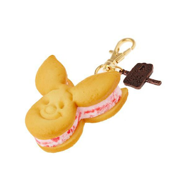 ピグレット ストロベリー クッキーサンドアイス バッグチャーム Q Pot Online Shop