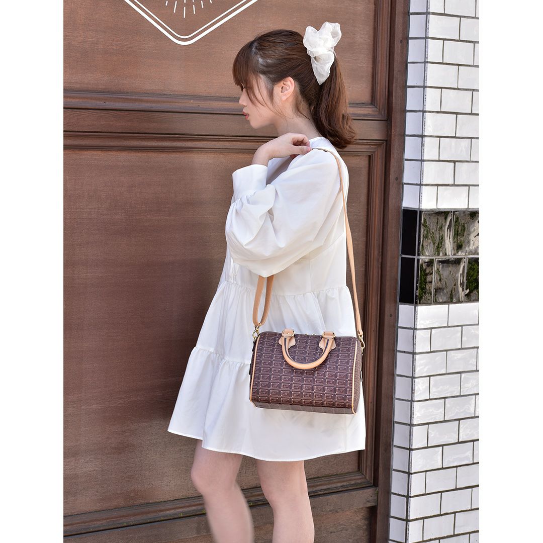 チョコレート・ミニボストンバッグ | Q-pot. ONLINE SHOP