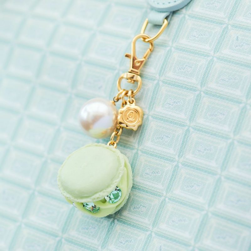 クリーミーメロンマカロンバッグチャーム | Q-pot. ONLINE SHOP