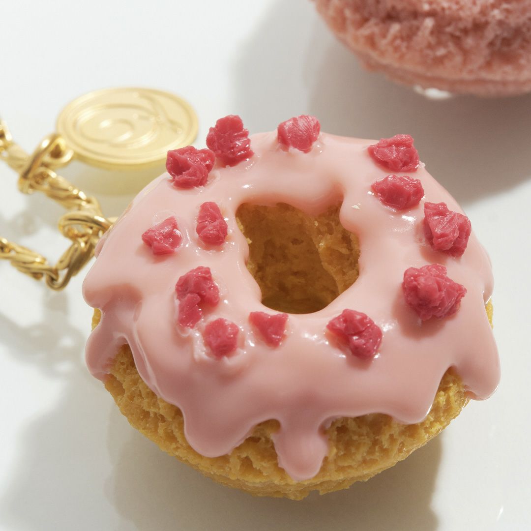 メルティー ストロベリー ドーナッツ ネックレス | Q-pot. ONLINE SHOP
