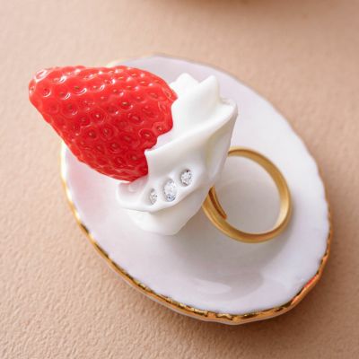 【店舗限定商品】フレッシュストロベリー リング（ホワイト）