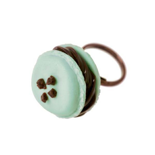 チョコミント　マカロン　リング