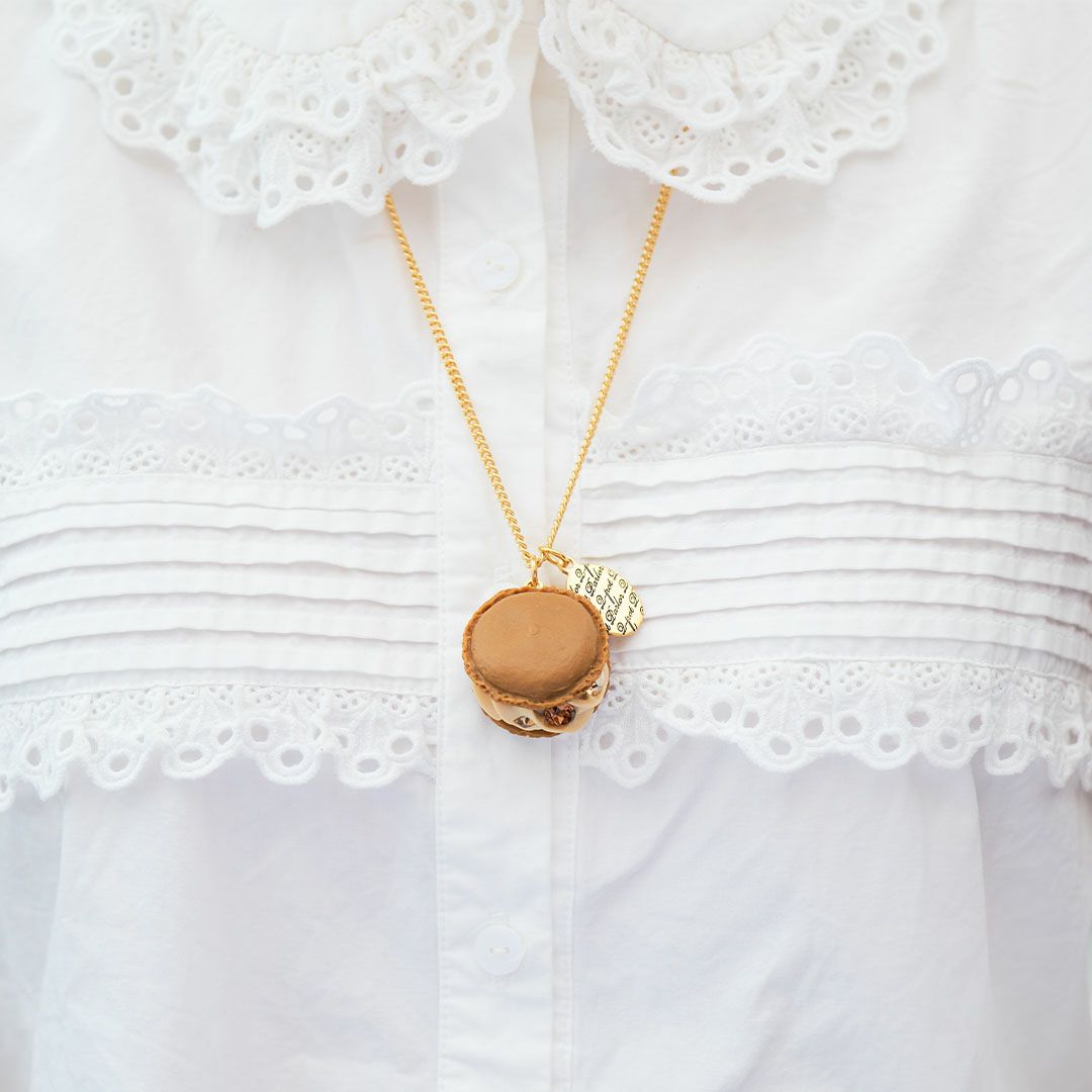 モカ マカロン ネックレス