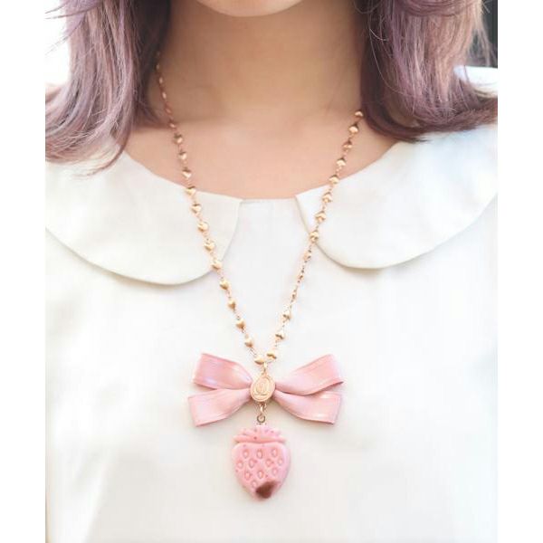 ストロベリーガナッシュリボン ネックレス(Pink) | Q-pot. ONLINE SHOP