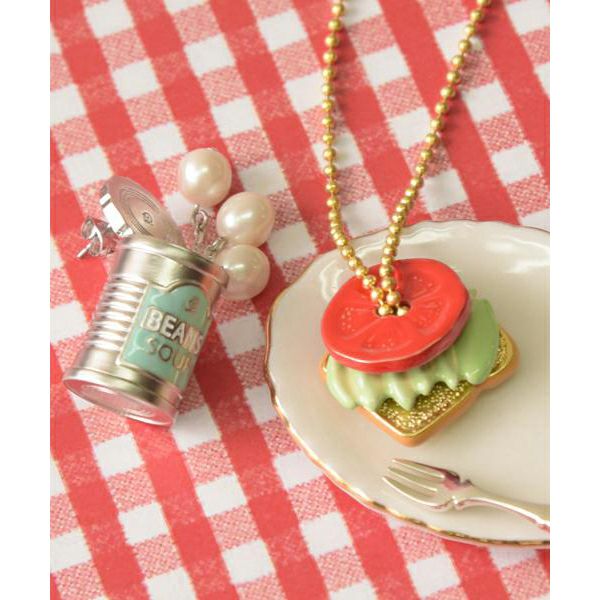 ハンバーガー  トマトチャーム