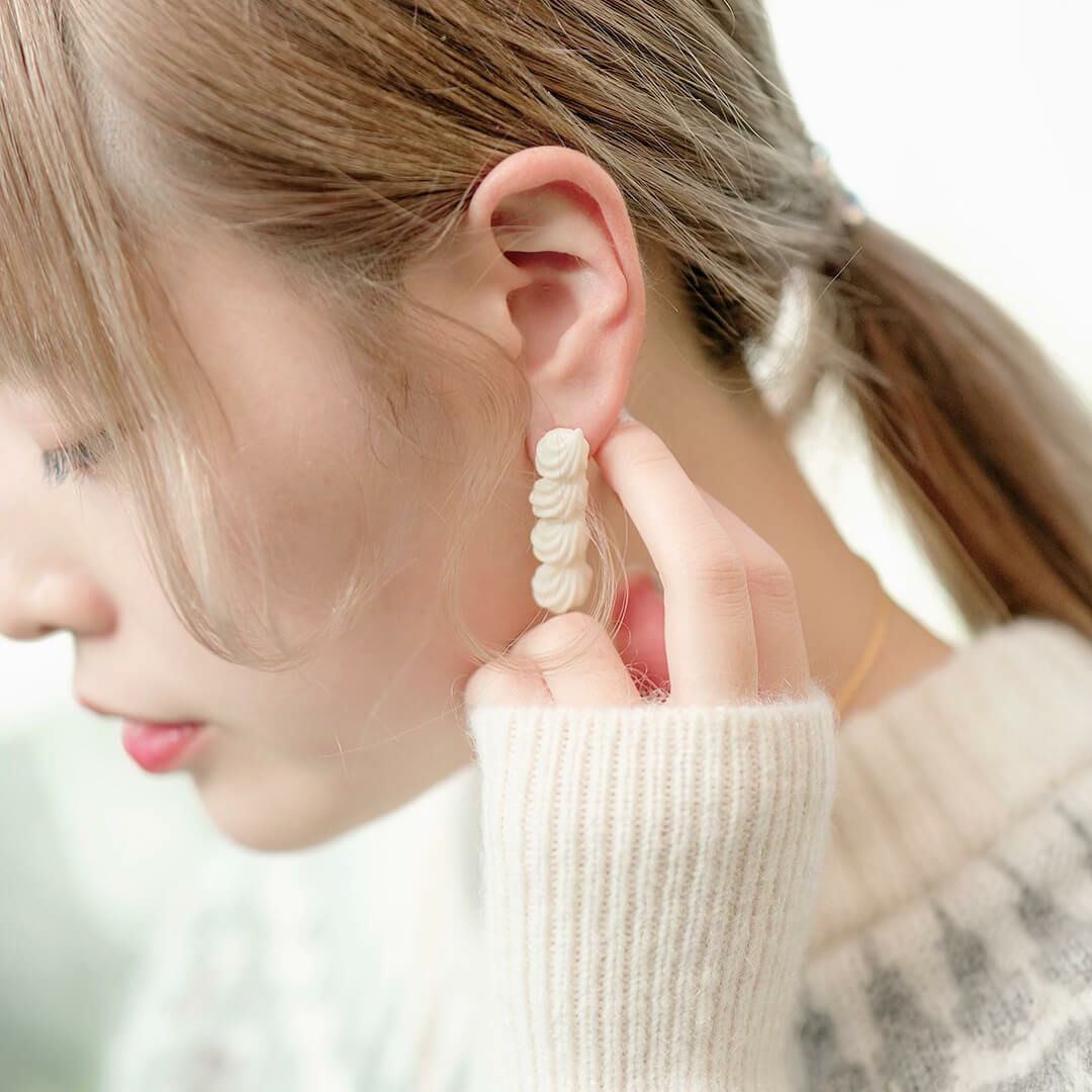 おまとめ）カノエジュエリー　panicum ＆ユーカリ・ポポラスピアス 楽天市場】//【定価3万】カノエ KANOE ポポラススタッドピアス 【中古
