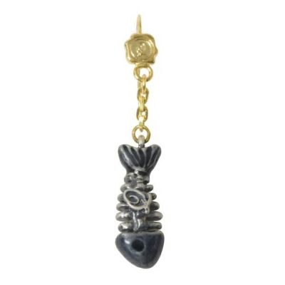 フィッシュボーン ピアス