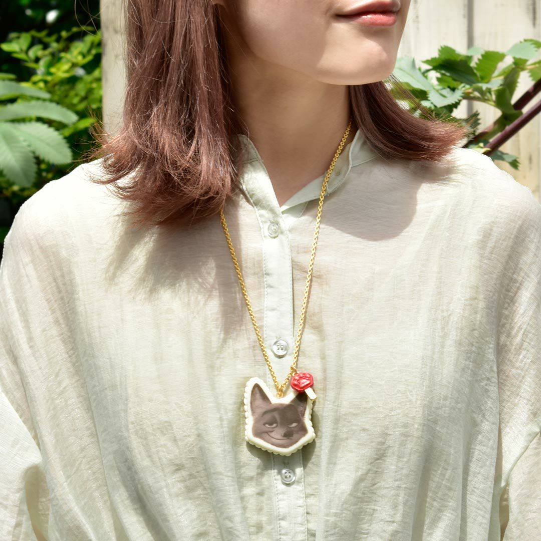 ズートピア　ディズニーコラボアクセサリー　ニック/ホームメイド キャロットケーキ ネックレス