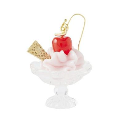 ストロベリー サンデー ピアス