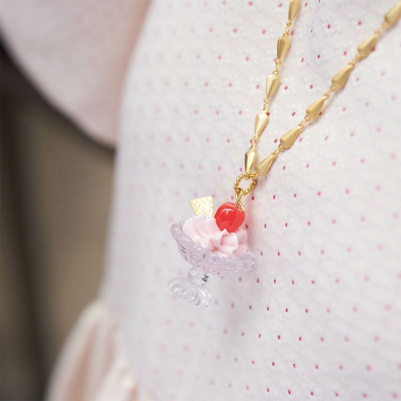 Q-pot チェリー　サンデー　ネックレス　パフェ　ホワイト レトロかわいい50'sアメリカンな『 Cherry Sundae 』が登場