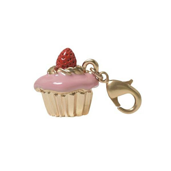 プチ　ストロベリーカップケーキ　チャーム