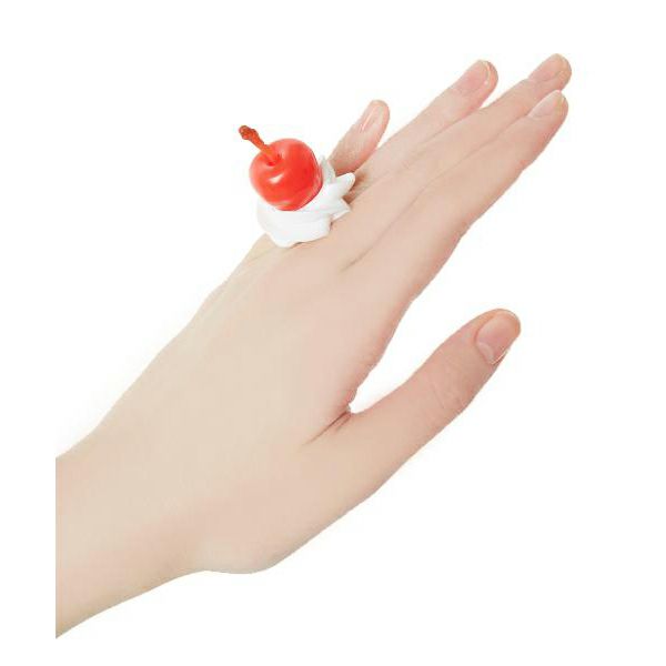 新品未使用☆Q-pot☆ホイップクリームいちごリング 新品未使用☆Q-pot☆ホイップクリームいちごリング - メルカリ
