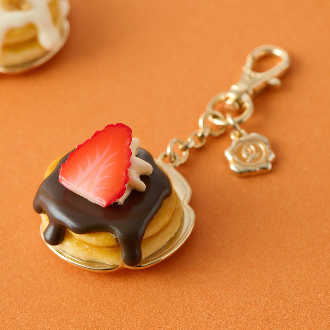 チョコレートストロベリーパンケーキ バッグチャーム | Q-pot. ONLINE SHOP 