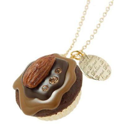 アーモンドカップケーキ ネックレス