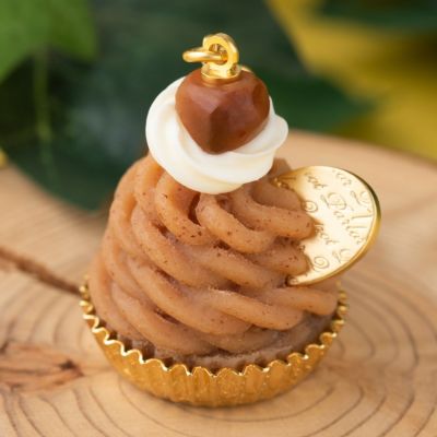 【残り１点】和栗のモンブランカップケーキ　バッグチャーム