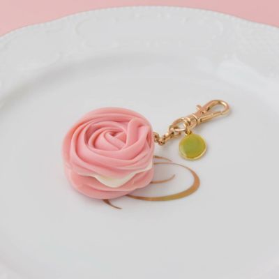 グレースローズマカロン バッグチャーム