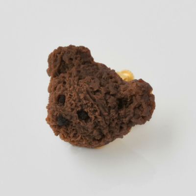 テディベアのカオ チョコレートクッキー イヤリング