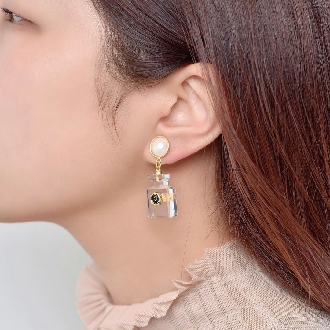 タイニーパフュームボトル ピアス | Q-pot. ONLINE SHOP 
