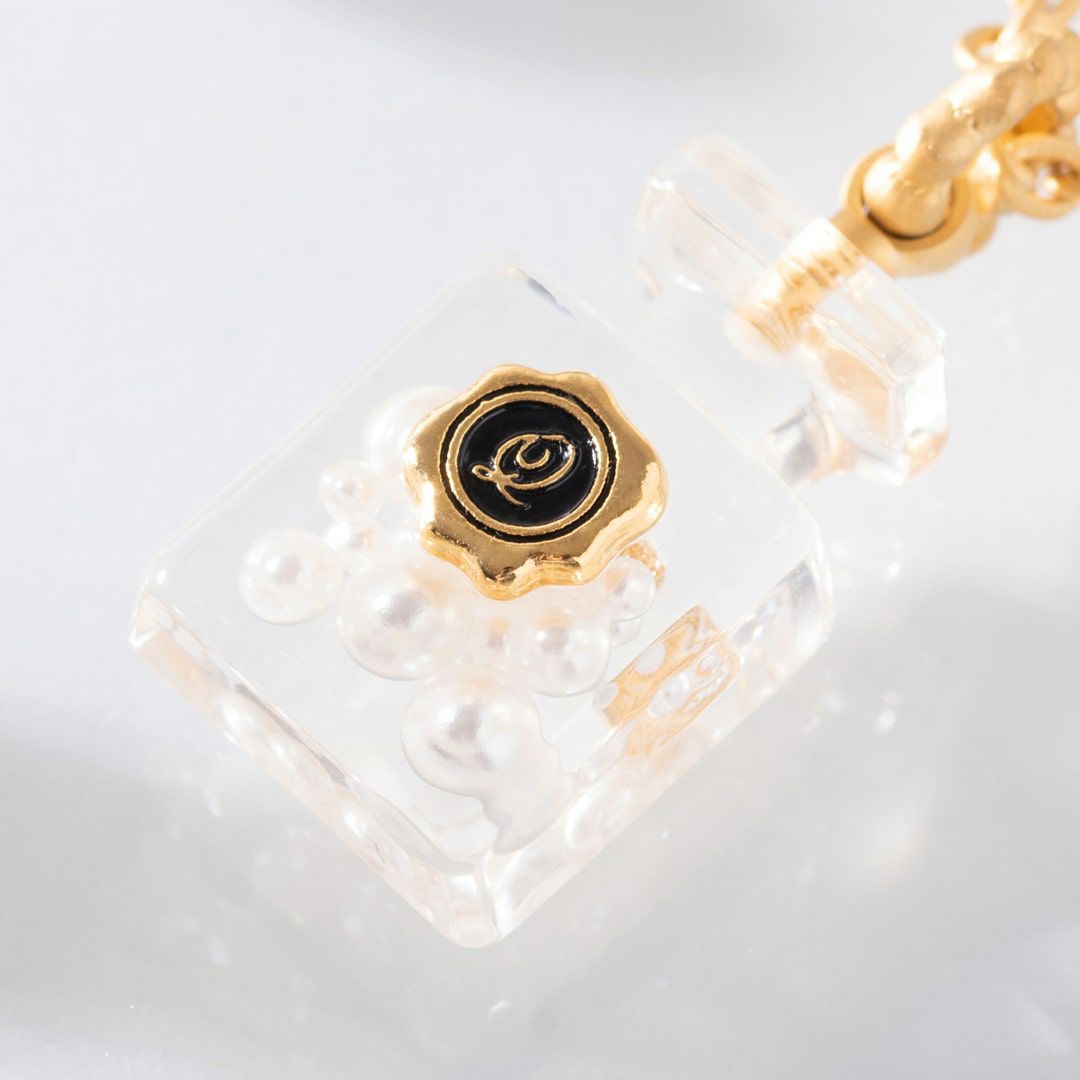 パールパフュームボトル ネックレス