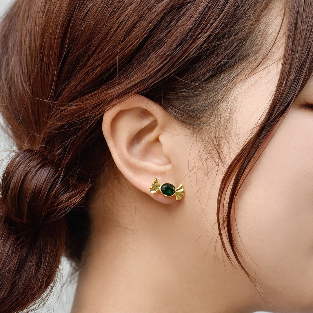 Poppy コラボ ピアス