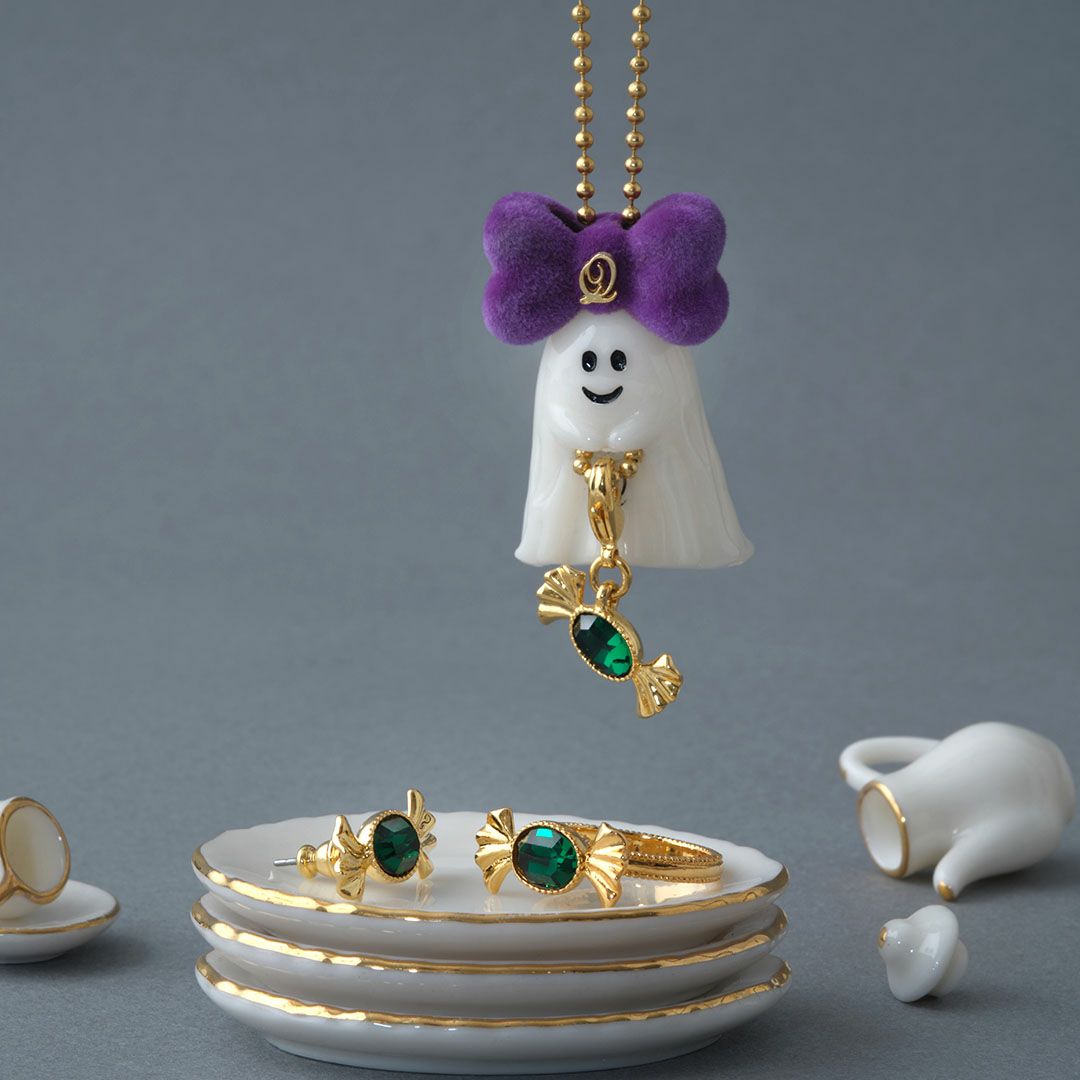 Poppy コラボ ピアス