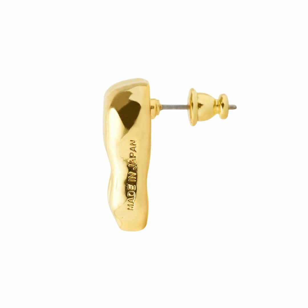 Poppy コラボ ピアス