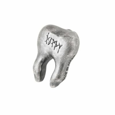 Poppy/トゥース ピアス (アンティ―クシルバー)