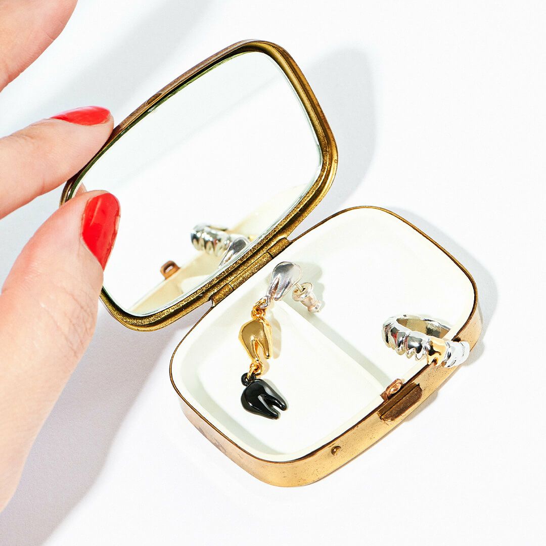 トゥース イヤーカフ