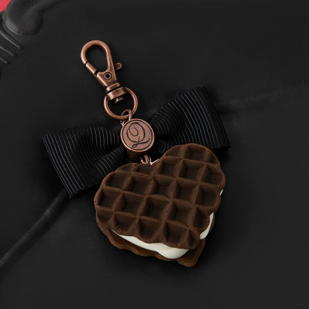チョコレートワッフル バッグチャーム