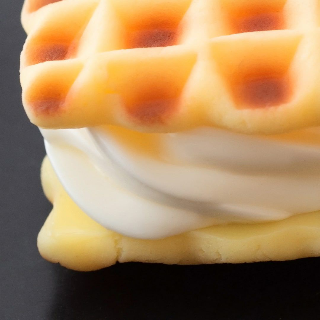 バターミルクワッフル ネックレス