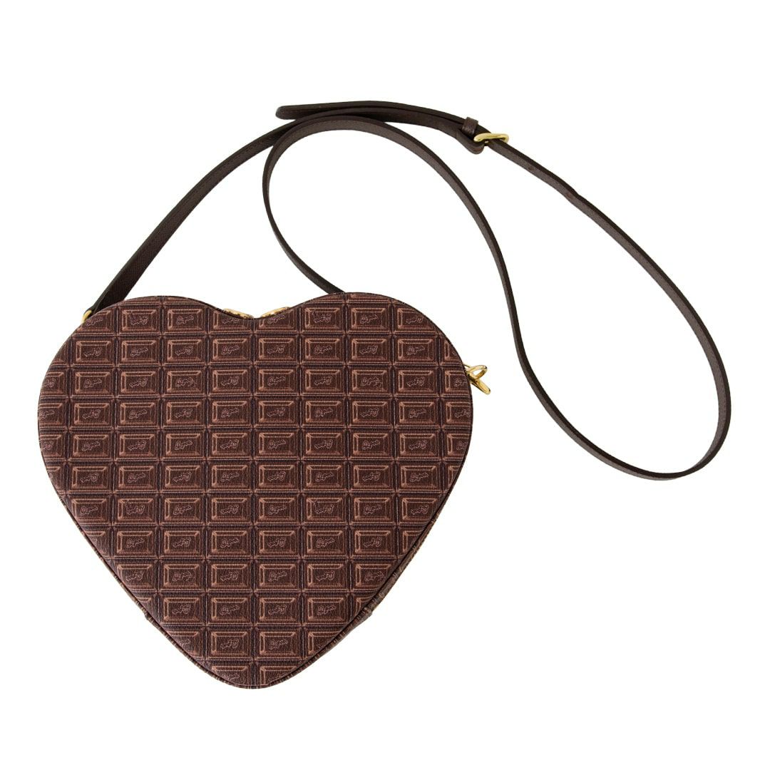 Q-pot. チョコレートクロスボディバッグショルダーバッグ