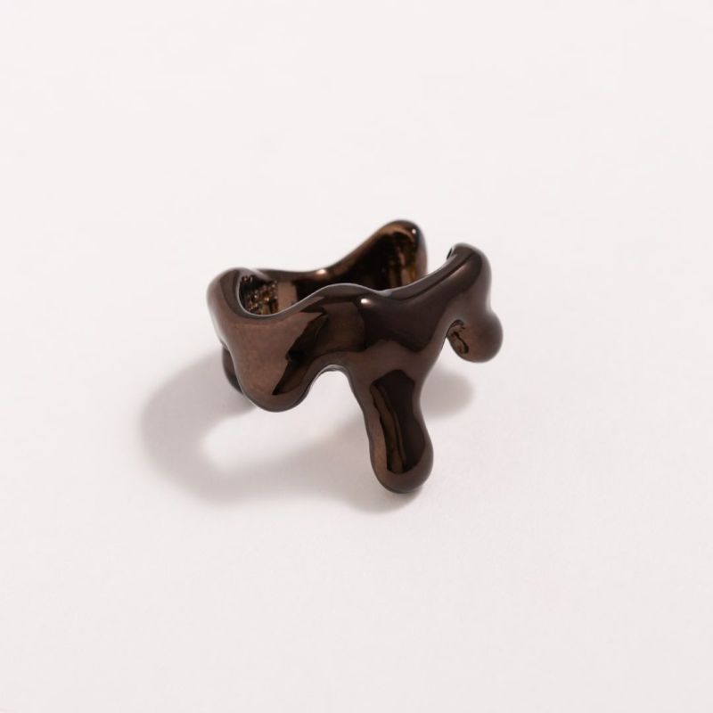 メルティーメルト イヤーカフ(ブラウン) | Q-pot. ONLINE SHOP