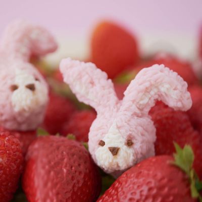 ストロベリーミルクなうさぎ クッキーのカオ ピアス