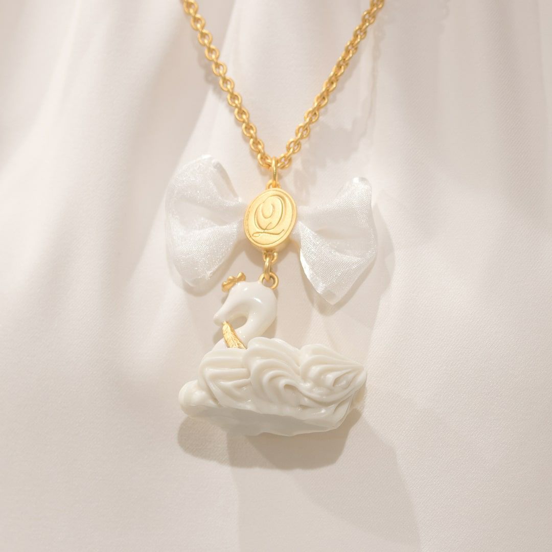 バレエコア スワン ホワイト リボン ネックレス