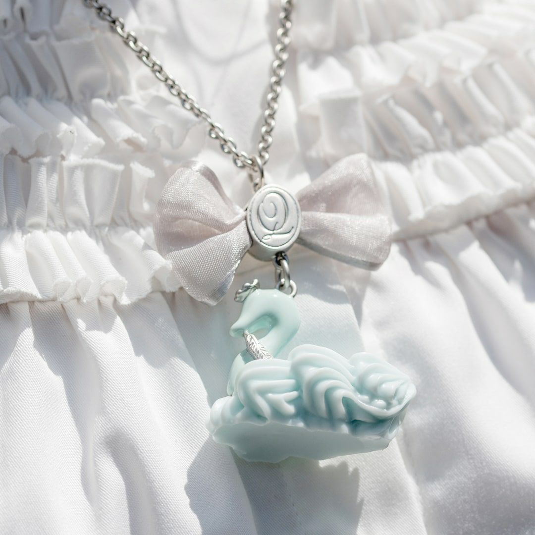 バレエコア スワン ブルー リボン ネックレス