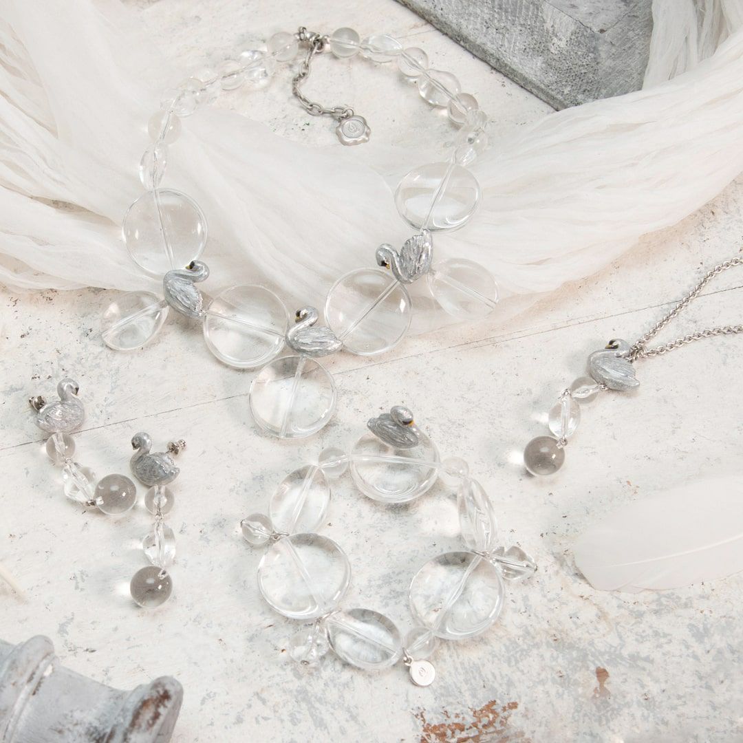 バレエコア スワン クリア ネックレス