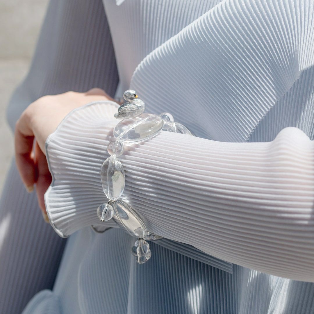 バレエコア スワン クリア ブレスレット