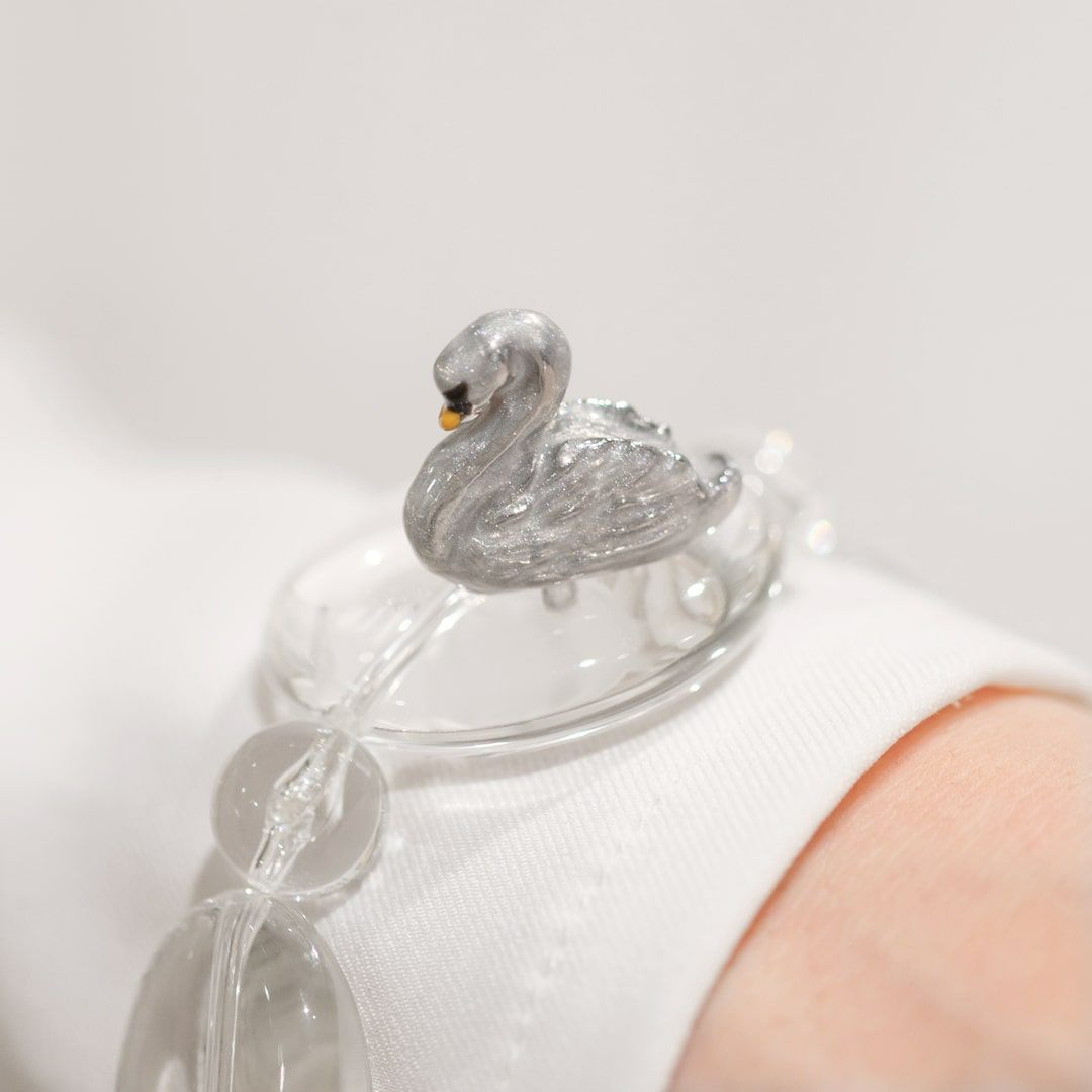 バレエコア スワン クリア ブレスレット