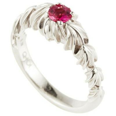 プラチナ 婚約指輪