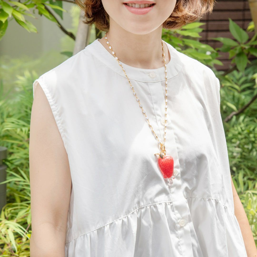 ハチミツ イチゴ ネックレス