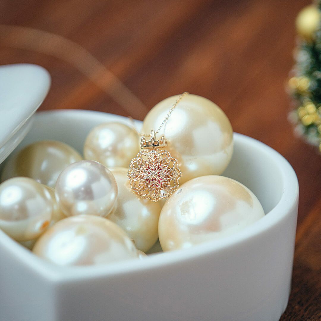 ガレットデロワ フェーブ アクセサリー