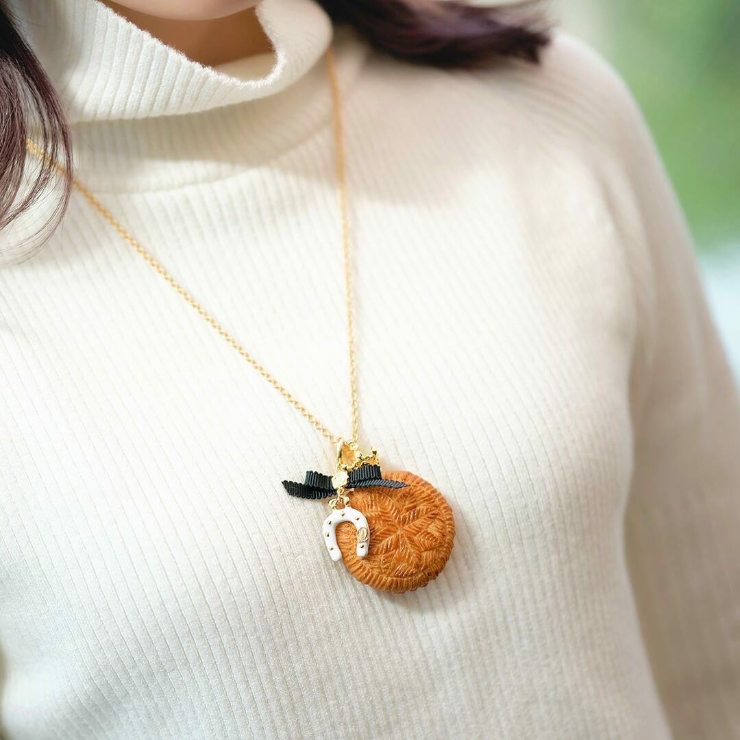 ガレットデロワ フェーブ アクセサリー