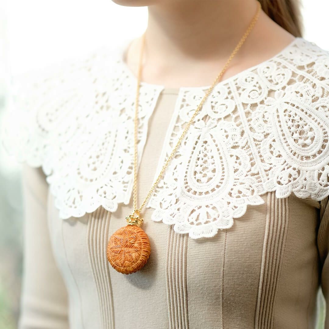 ガレットデロワ フェーブ アクセサリー