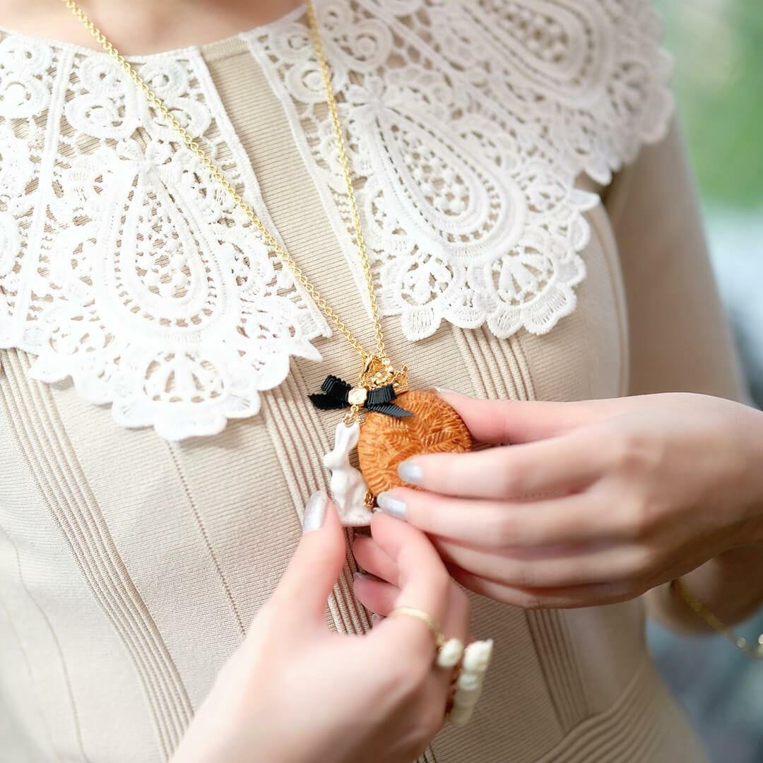 ガレットデロワ フェーブ アクセサリー