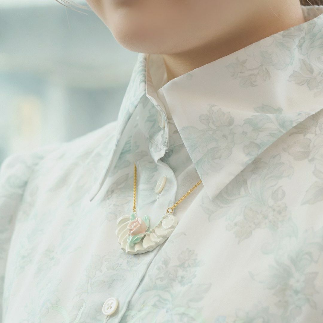 バレエコア フリル ホワイト  ローズ ネックレス