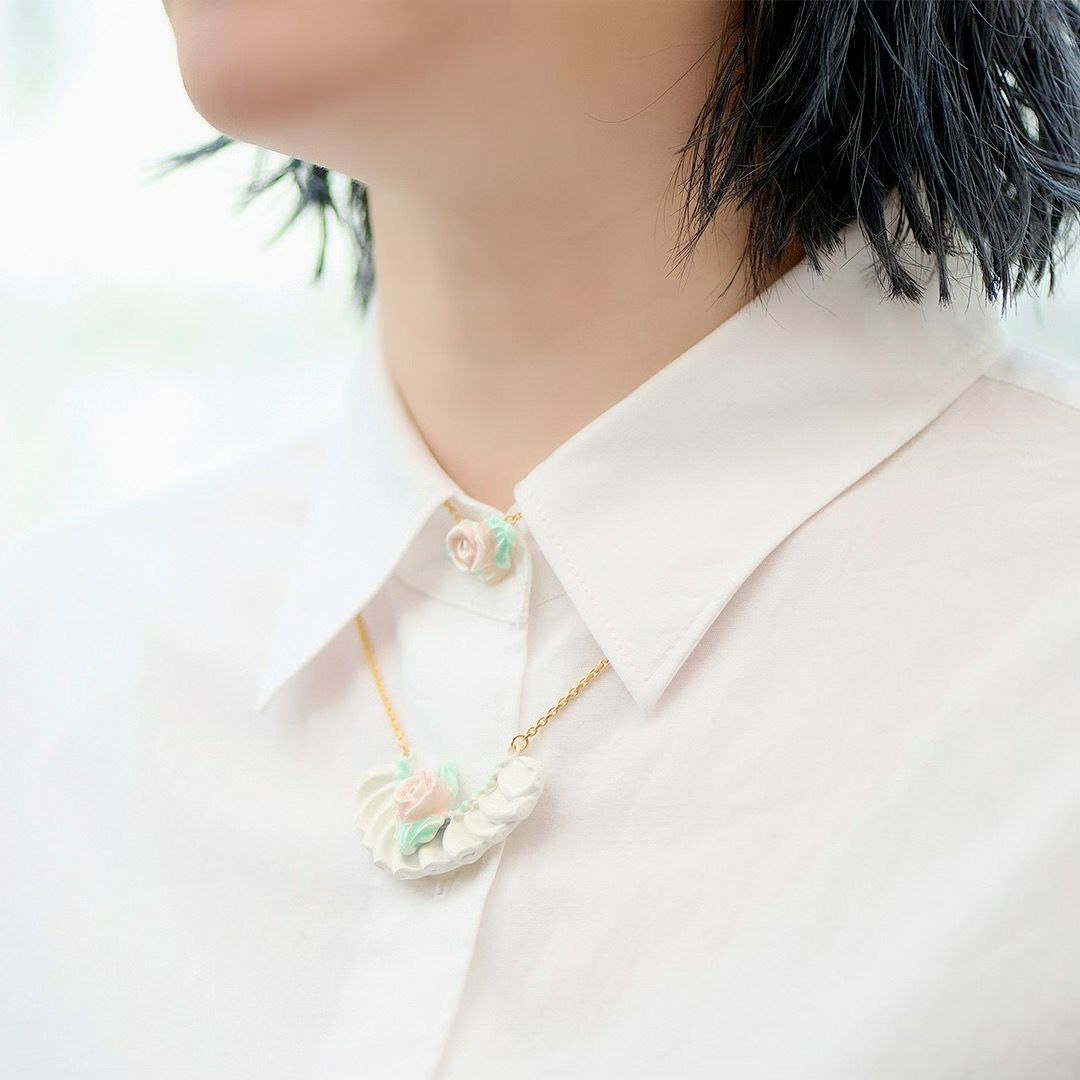 バレエコア フリル ホワイト  ローズ ネックレス