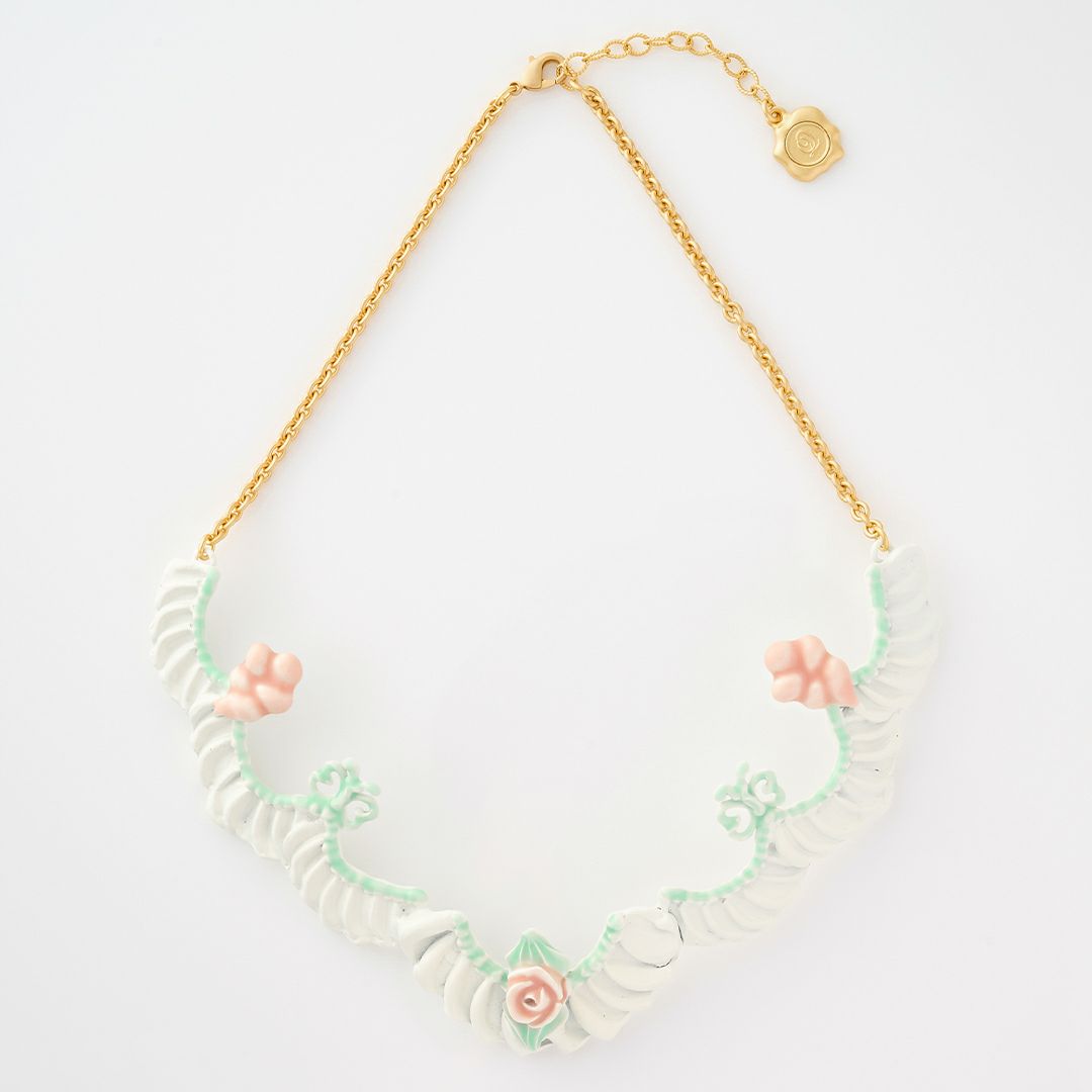 バレエコア フリル ホワイト  ローズ ネックレス