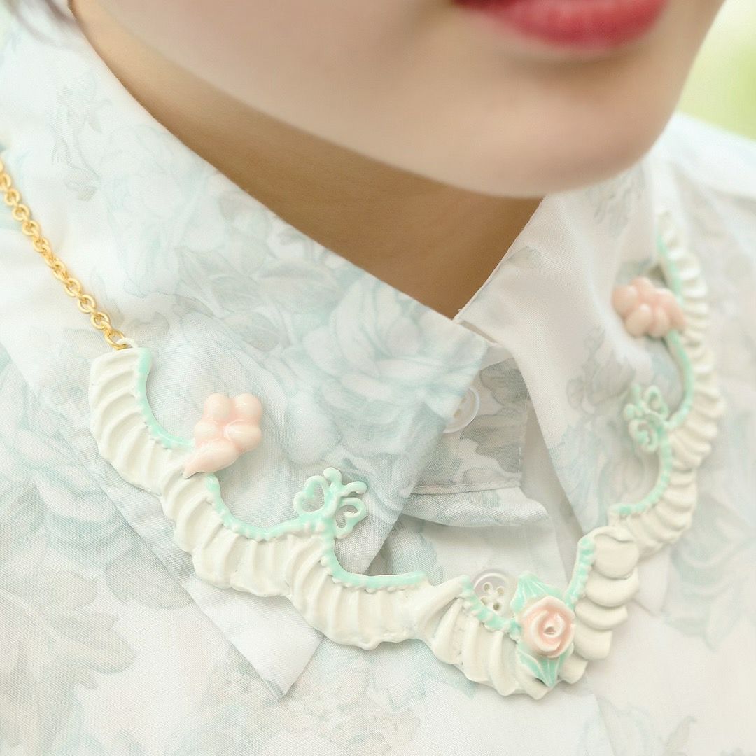 バレエコア フリル ホワイト  ローズ ネックレス