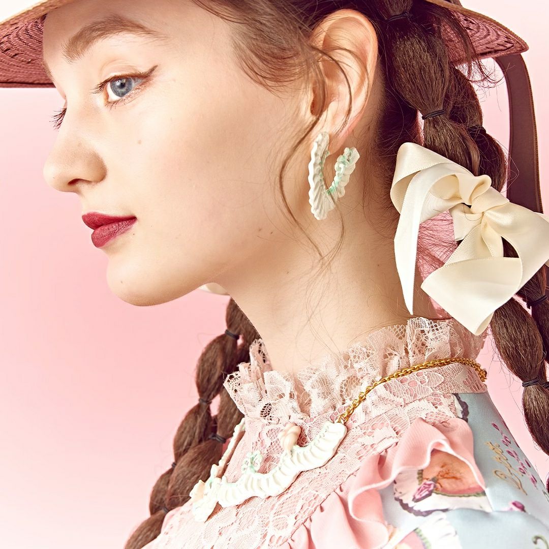 バレエコア フリル ホワイト  ローズ ネックレス