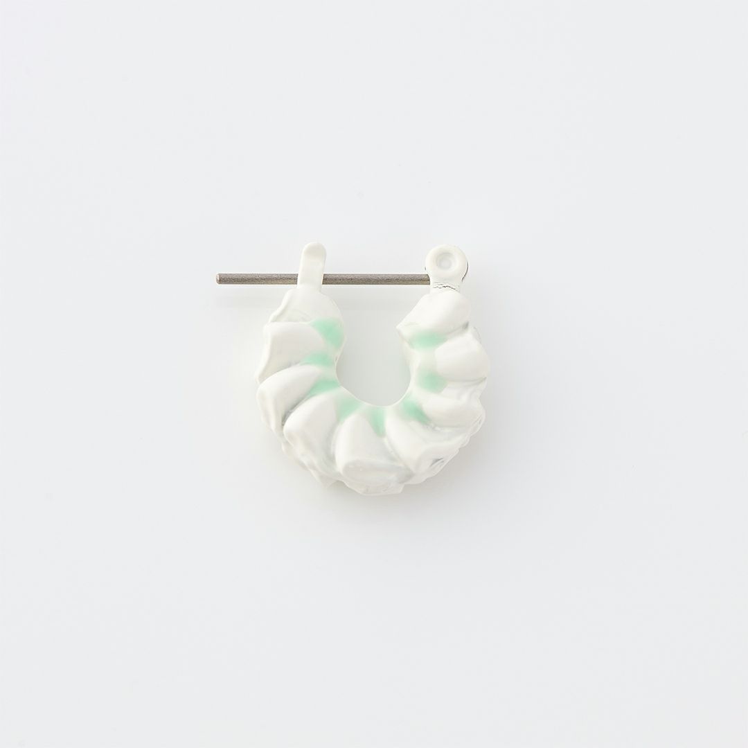 バレエコア フリル ホワイト ピアス